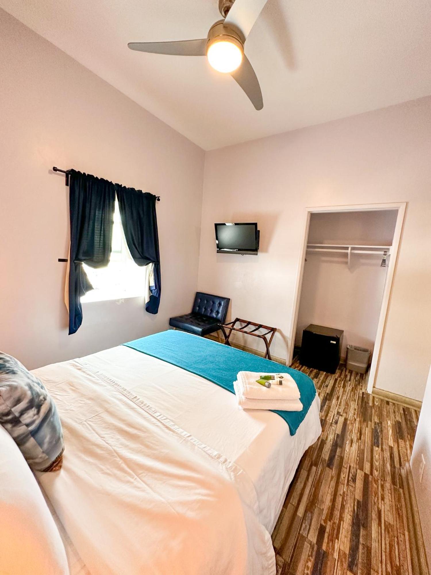 Hostal Samesun Venice & Los Ángeles